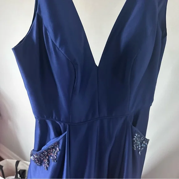 Prom dress - Picture 4 of 4